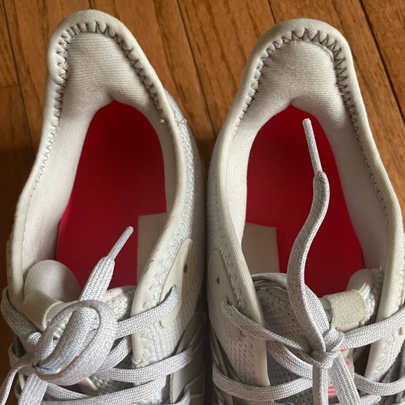 Women’s Nike Airmax Sequent 3 Pure Platinum Racer Pink Size 9 - Picture 4 of 10